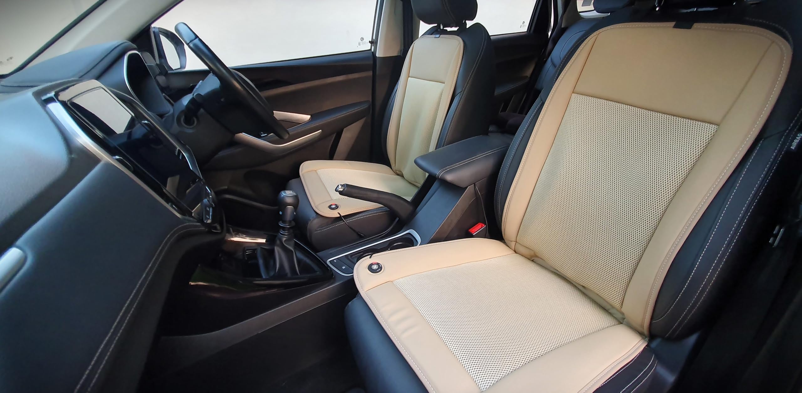 Ventilated Car Seat Cover | Beige - Driver Side